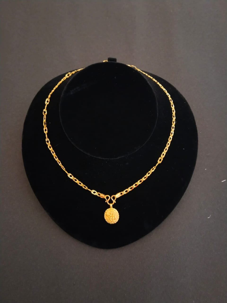 Radha Gold Chain
